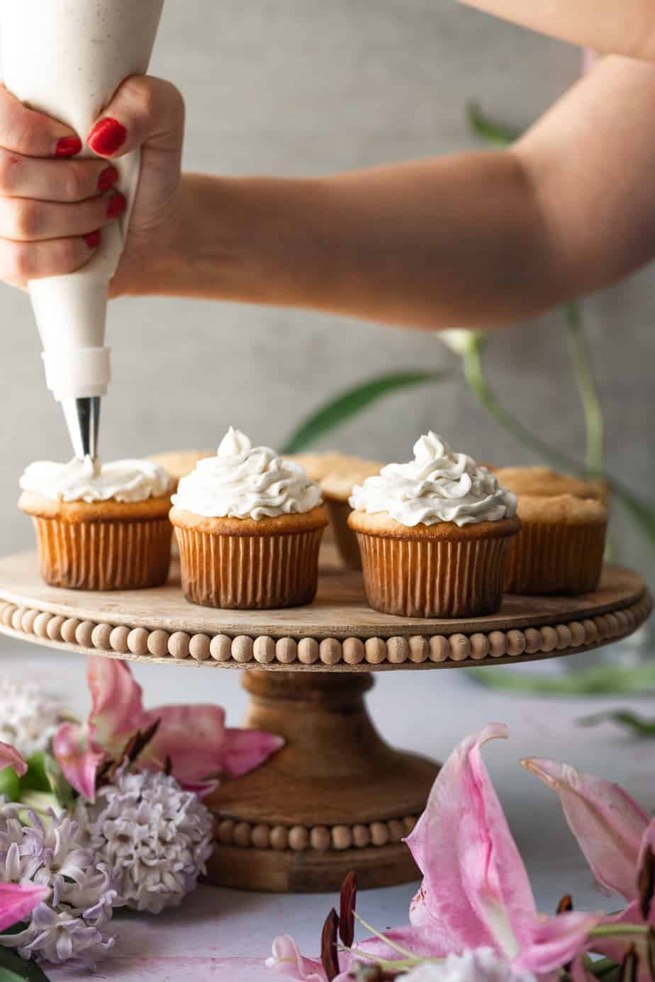 lavender honey cupcakes 35