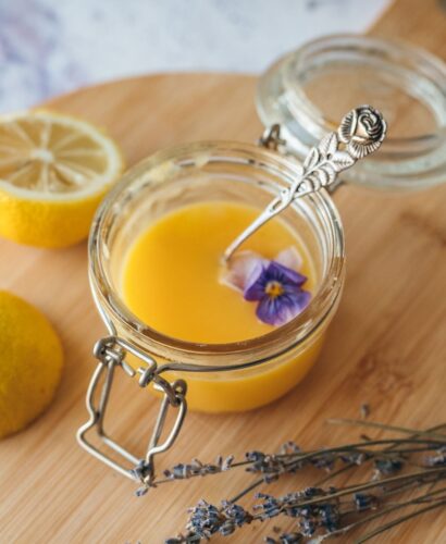 lavender lemon curd in a jar with pansy