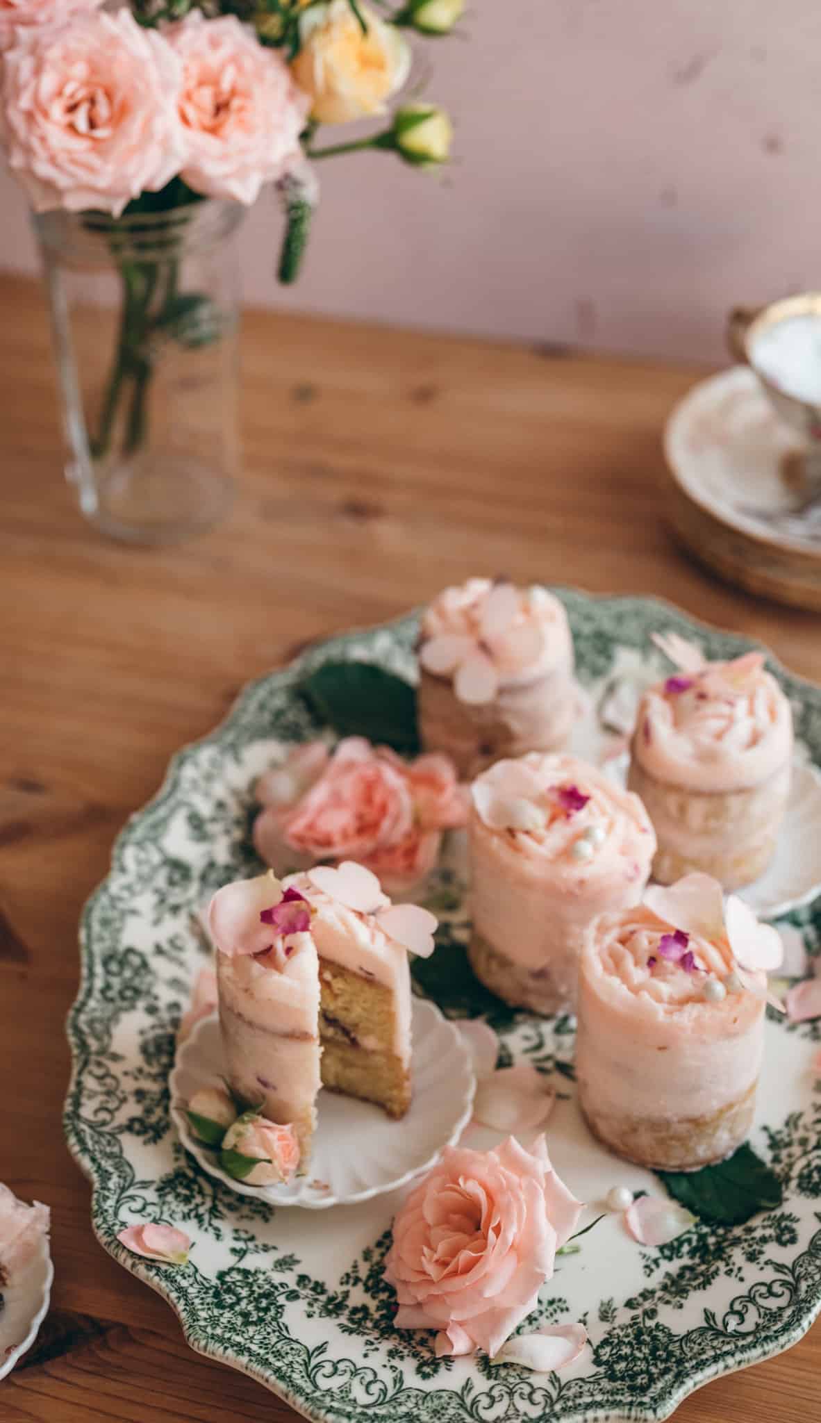 mini rose cake cover