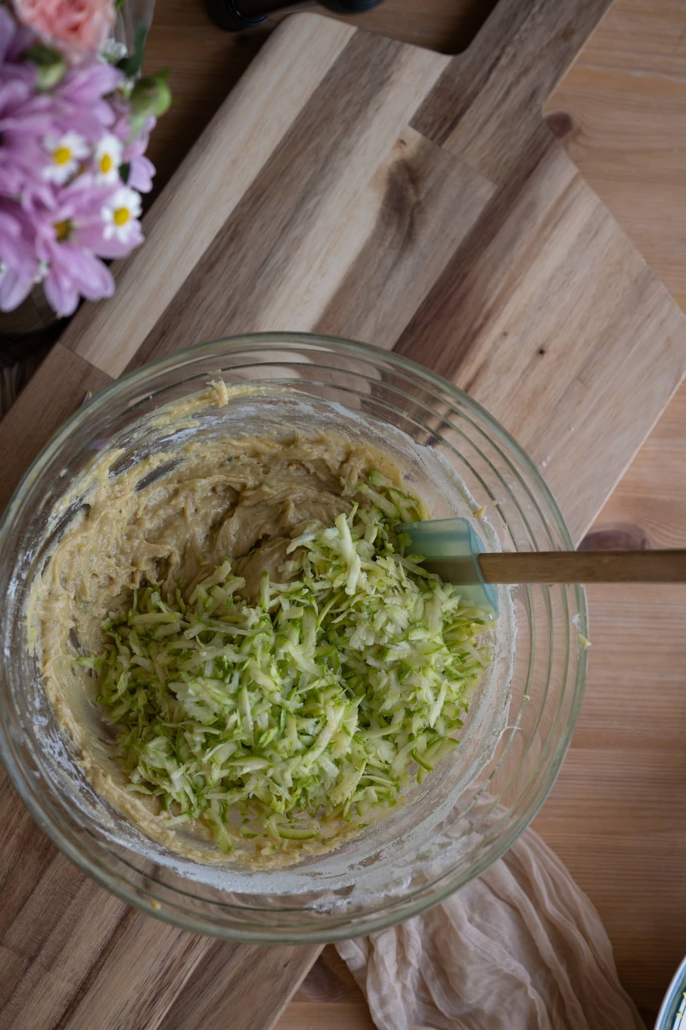 basil zucchini bread 7