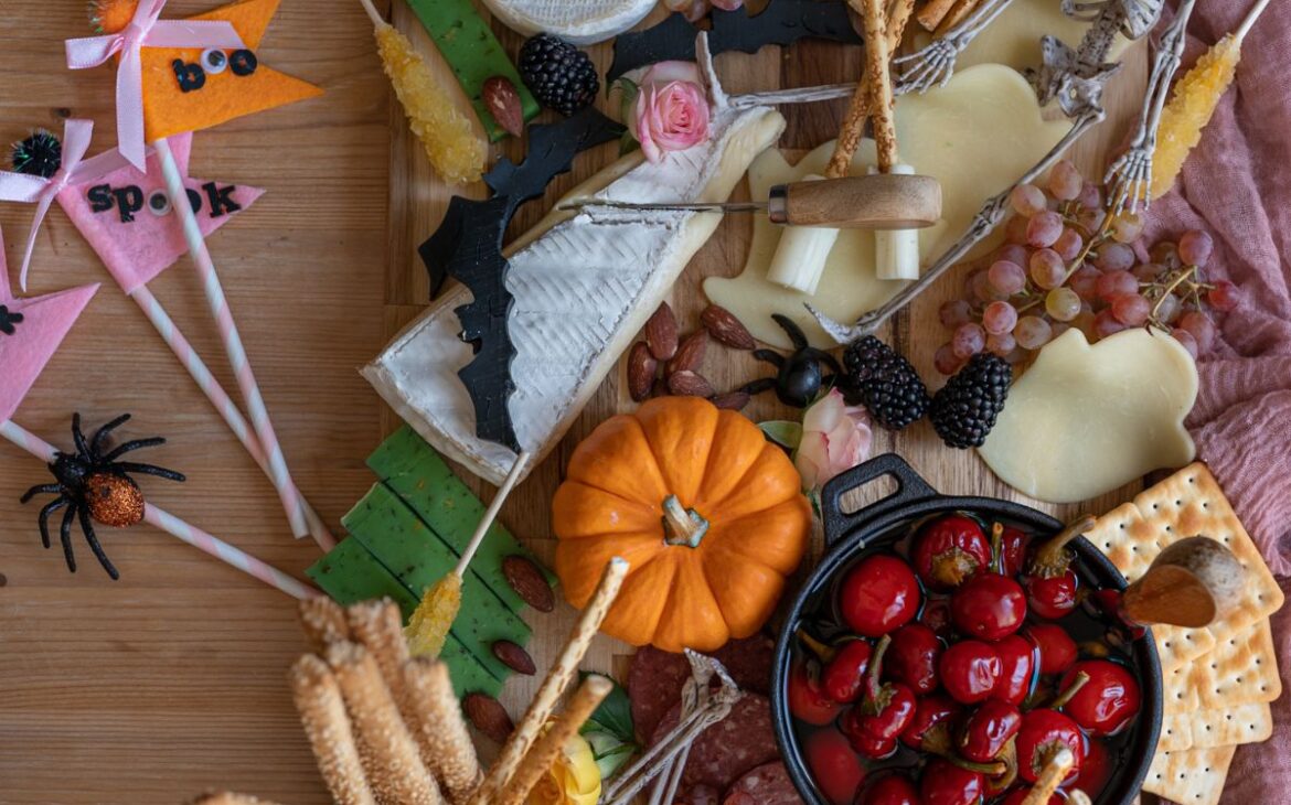 halloween charcuterie board