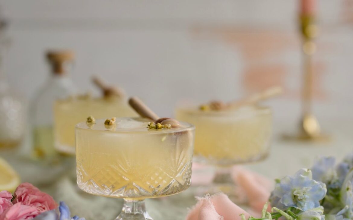 Chamomile Honey Whisky Sour